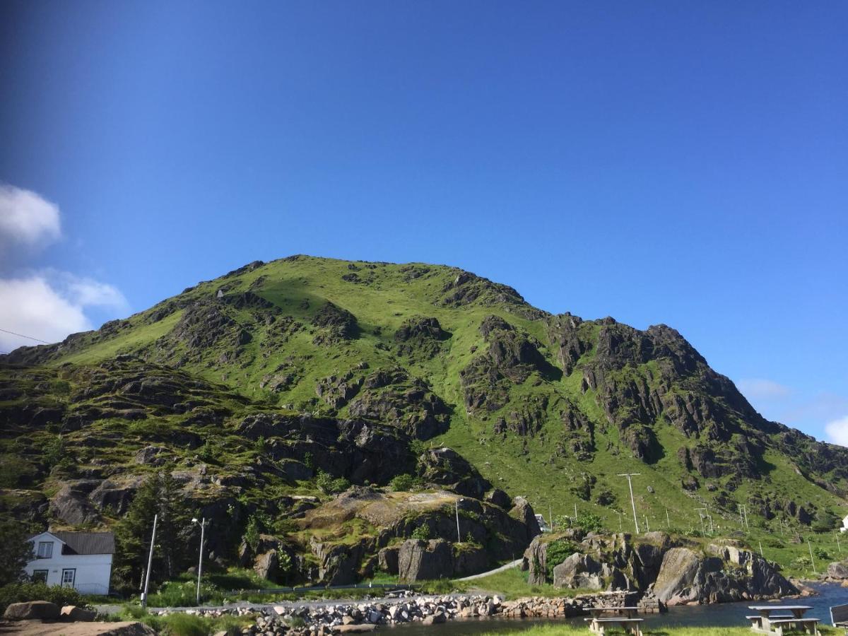 Rorbu 1 Ureberget - Ure Lofoten Sennesvik Exterior foto