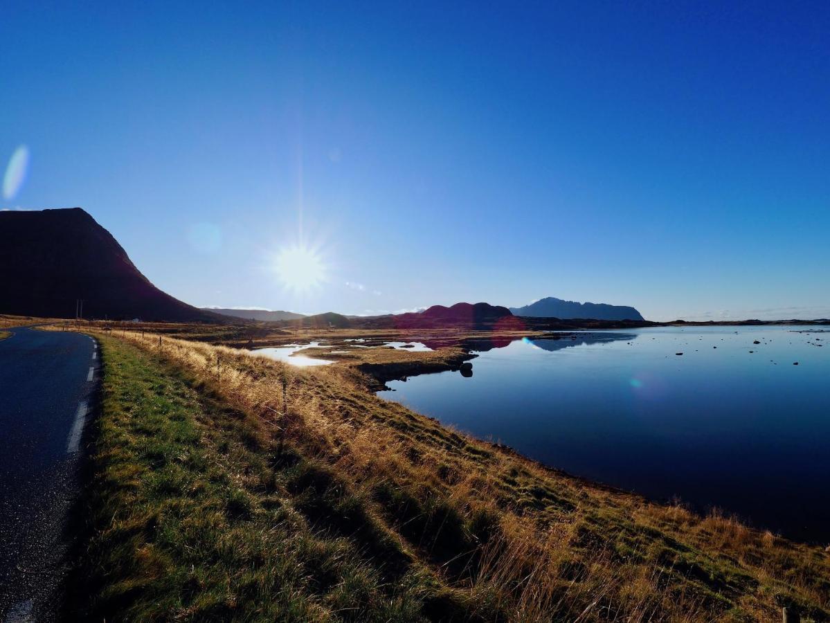 Rorbu 1 Ureberget - Ure Lofoten Sennesvik Exterior foto