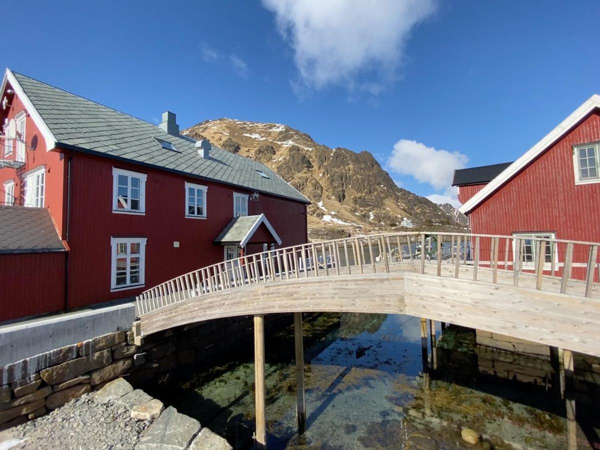 Rorbu 1 Ureberget - Ure Lofoten Sennesvik Exterior foto