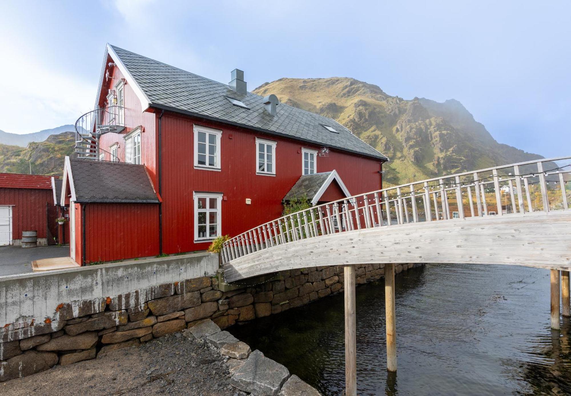 Rorbu 1 Ureberget - Ure Lofoten Sennesvik Exterior foto